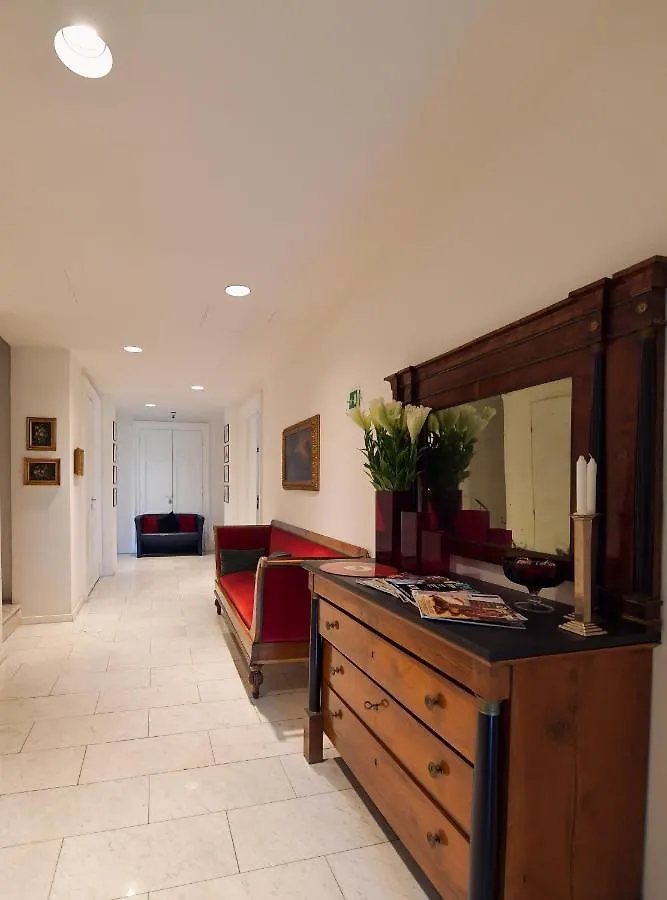 Suites Farnese Design Roma Bed and breakfast